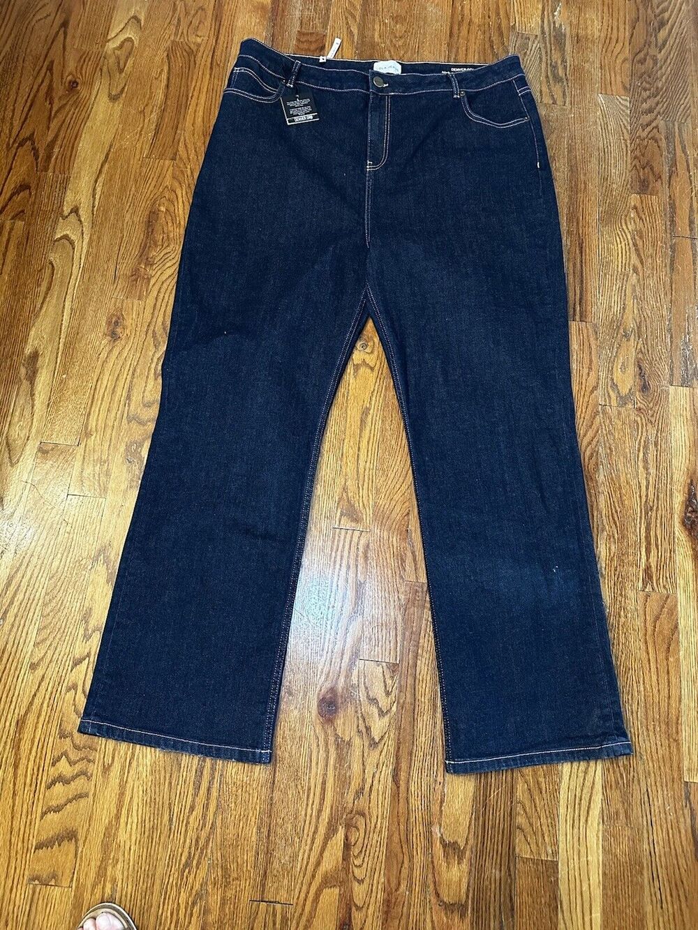 Lola Women’s Plus Size Jeans Denver DRB High Rise Straight Leg Size 40 Dark Wash